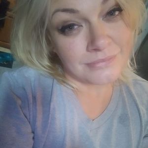 Meet your Posher, Amanda mendy